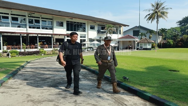 Bupati Kotabaru Siap Tempuh Ujian Fisik dan Mental di Retreat Akmil Magelang: Tantangan Baru bagi Para Kepala Daerah 1 IMG 20250222 WA0036 11zon