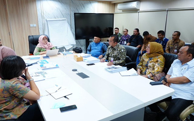 Ketua dan Wakil Ketua DPRD Kotabaru Kawal Usulan Transportasi ke Kemenhub 1 DSC07543 11zon