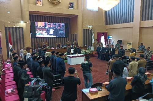 Suasana Rapat Paripurna DPRD Tanah Bumbu ke-21 Masa Sidang Kedua Tahun 2025