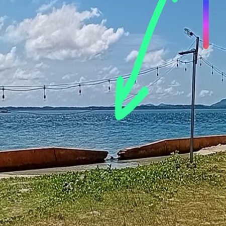 Kerusakan pada bangunan siring laut di Desa Tanjung Kunyit, Kotabaru.