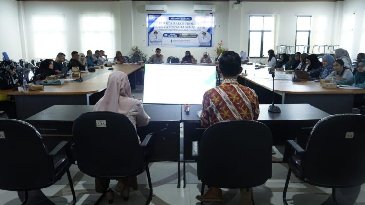 Suasana rapat koordinasi Kabupaten/Kota Sehat di ruang pertemuan.