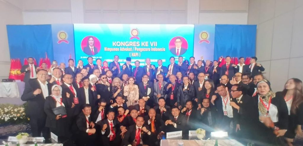 Foto bersama Pengurus DPP HAPI bersama seluruh Pengurus Wilayah DPD HAPI Se Indonesia