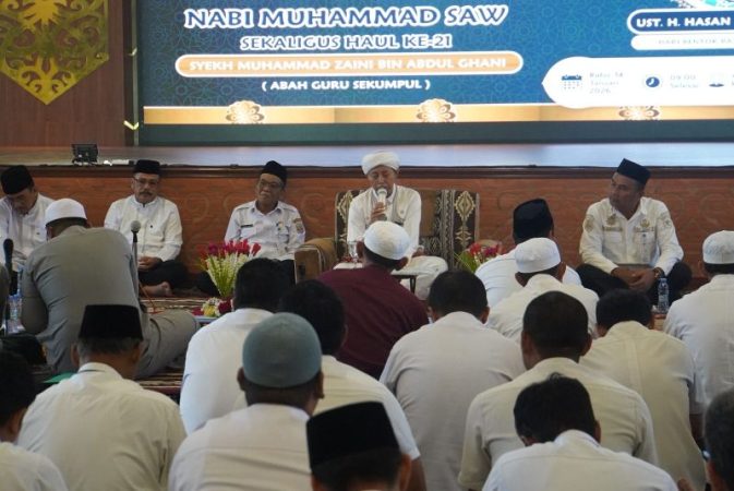 Suasana peringatan Isra Mikraj Nabi Muhammad SAW dan Haul ke-21 Guru Sekumpul di Aula Bamega Kantor Bupati Kotabaru.